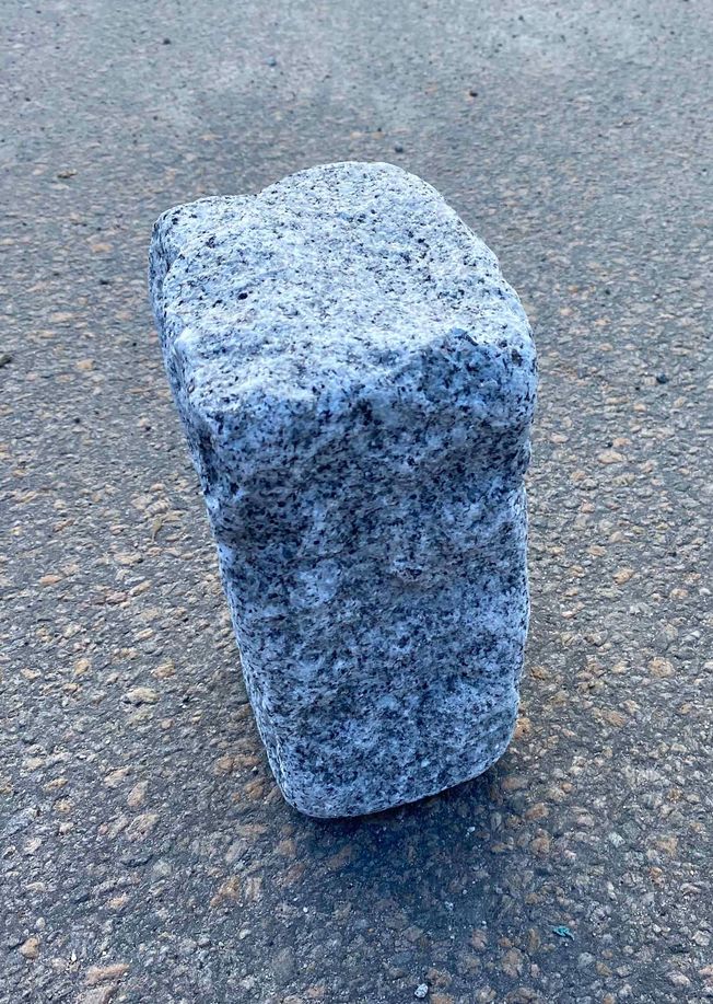 STG porto, storgatsten portugisisk, storgatsten, storgatsten 20 x 14 x 8 cm, storgatsten halva