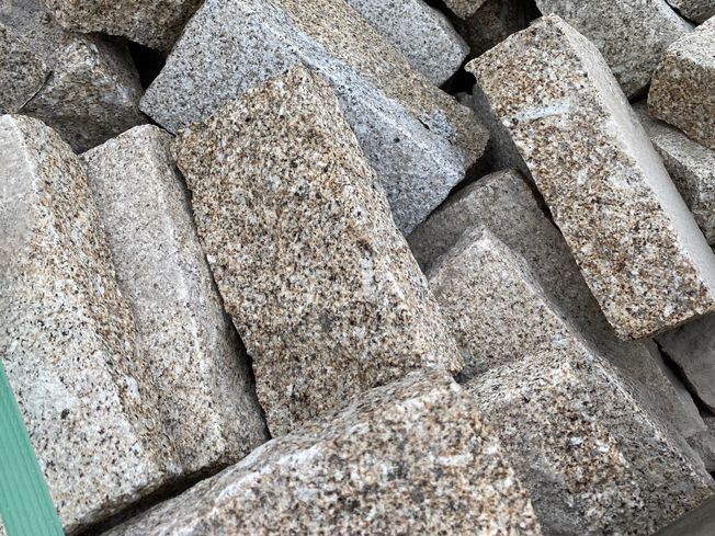 Portugisisk storgatsten - Antik. 20 x 10 x 6 cm. Otumlad